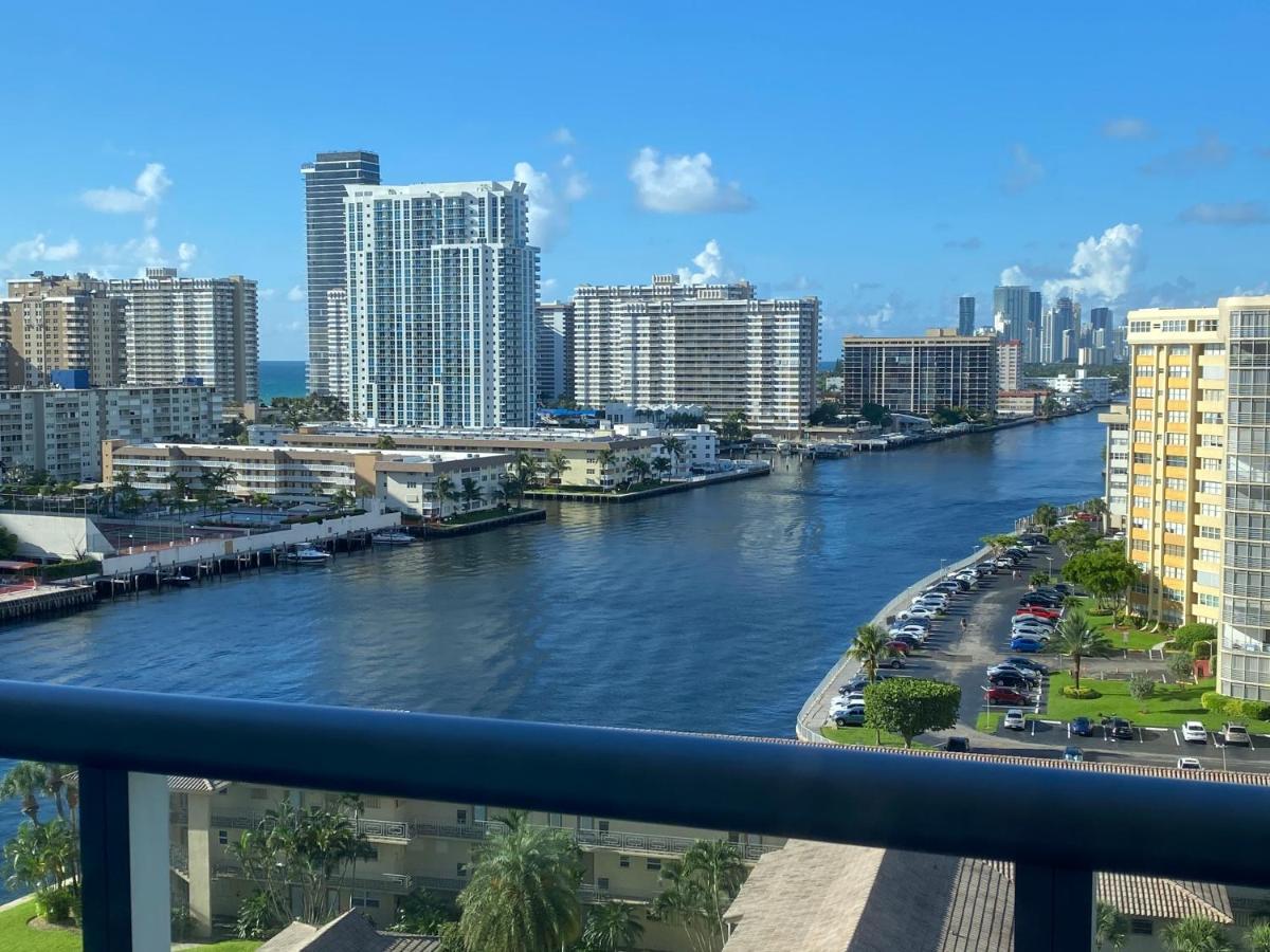 Beachwalk 1B-1B Apmt Amazing View 12A Plaja Hallandale Exterior foto