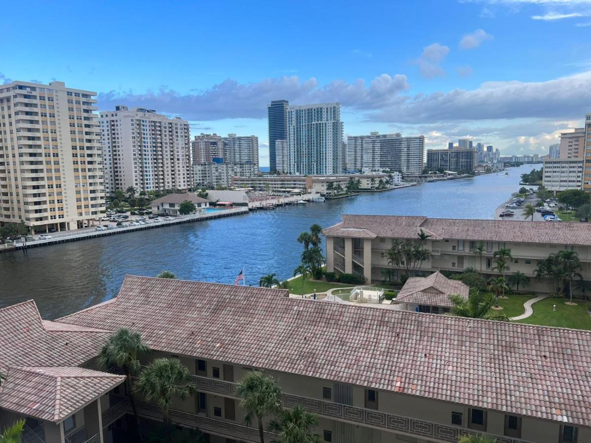 Beachwalk 1B-1B Apmt Amazing View 12A Plaja Hallandale Exterior foto