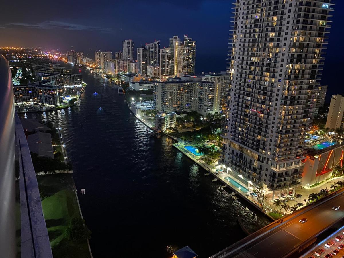 Beachwalk 1B-1B Apmt Amazing View 12A Plaja Hallandale Exterior foto