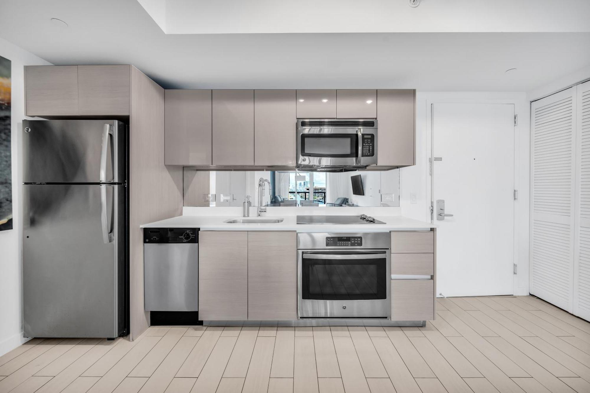 Beachwalk 1B-1B Apmt Amazing View 12A Plaja Hallandale Exterior foto