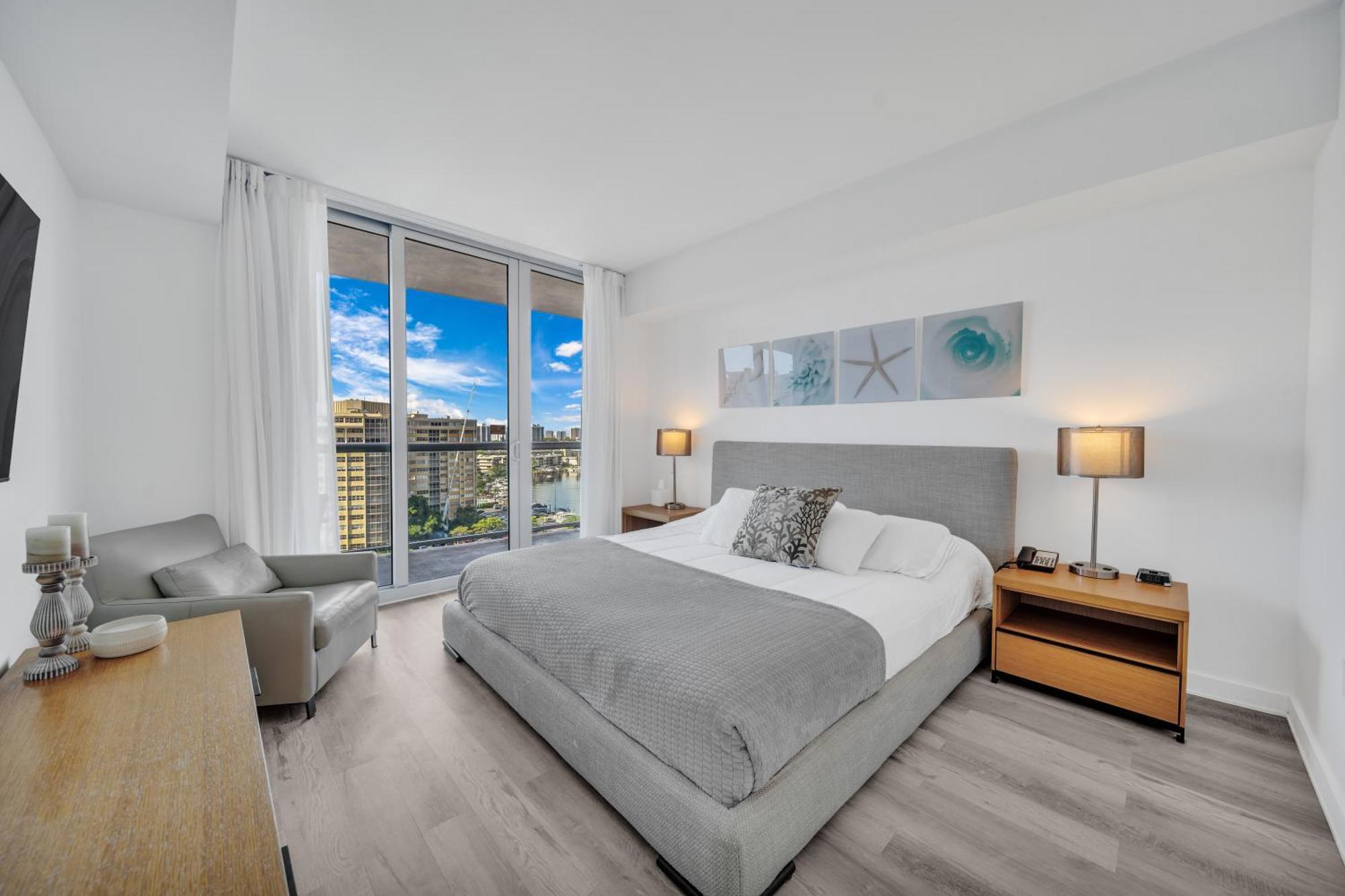Beachwalk 1B-1B Apmt Amazing View 12A Plaja Hallandale Exterior foto